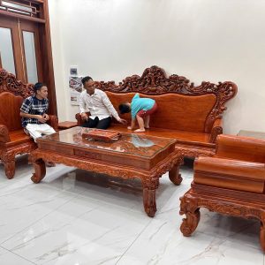 Hoàng Gia Vách Tảng Liền Tấm Mặt Tràn 5 Chân 16
